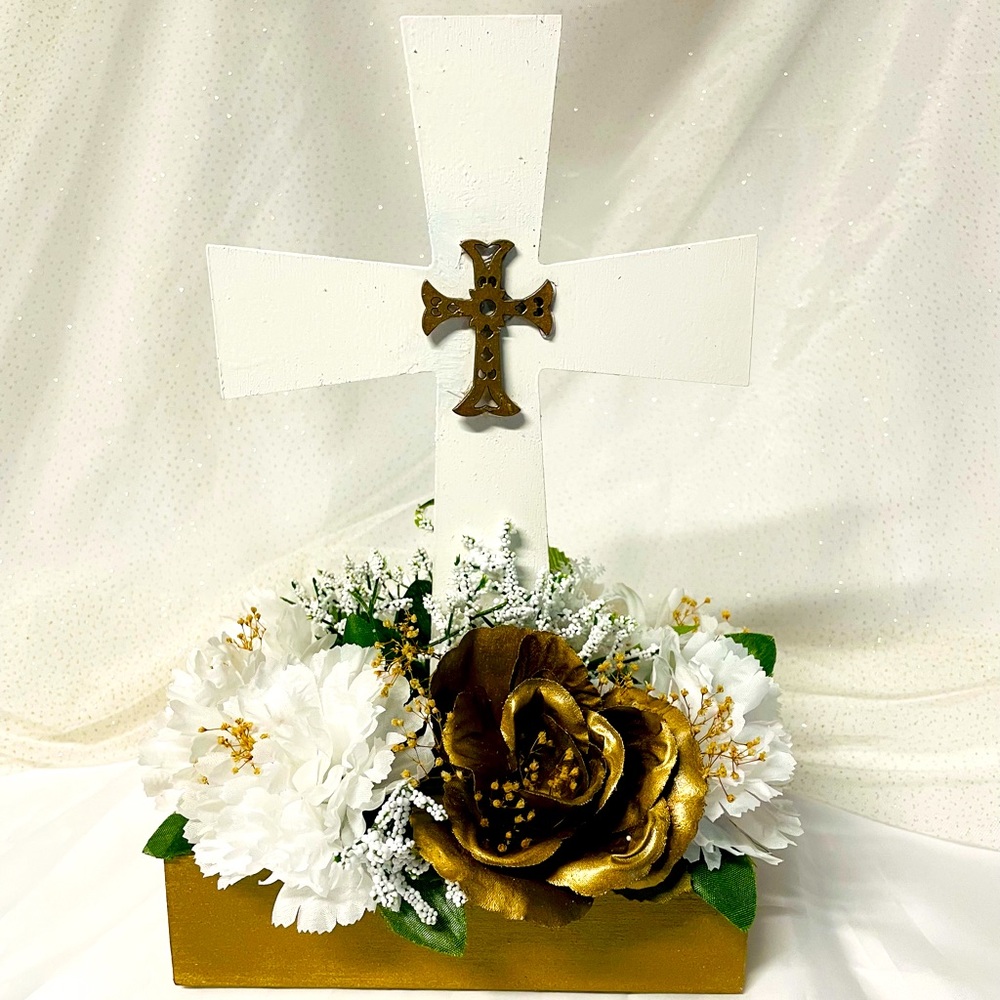 Gold and White Cross Centerpiece
